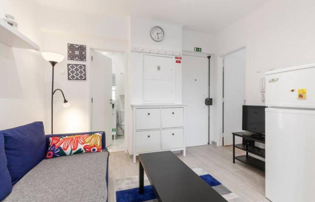 Beautiful 1 Bedroom Apartment Near Benfica Lisbon Exterior photo